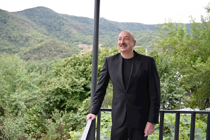 İlham Əliyev Xocalı rayonunun Badara kəndində olub — FOTOLAR