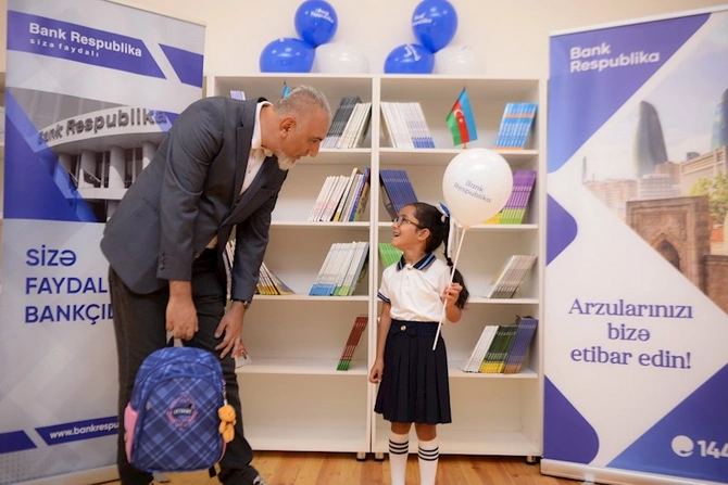 Bank Respublika Ağdamda ilk dəfə məktəbə gedəcək birinciləri sevindirdi — FOTOLAR