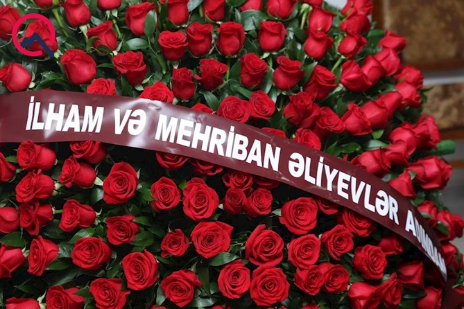 Prezidentlə xanımı vida mərasiminə əklil göndərdi — FOTOLAR