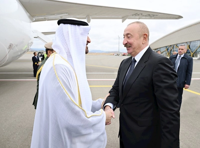 BƏƏ Prezidenti Azərbaycana rəsmi səfərə gəldi — FOTOLAR BƏƏ Prezidenti Azərbaycana rəsmi səfərə gəldi — FOTOLAR