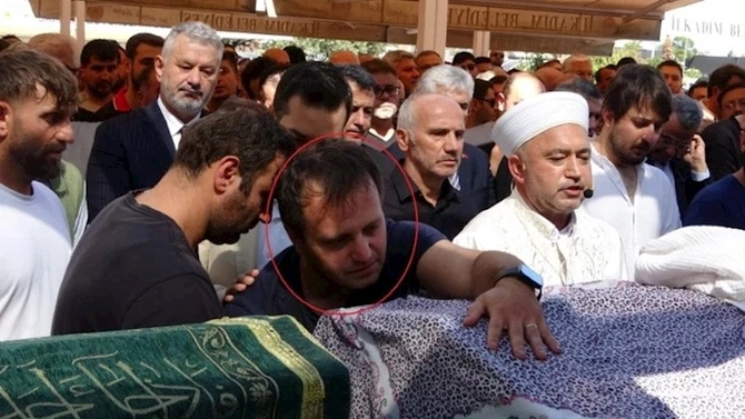 Arvadının və uşağının tabutunu qucaqlayıb ağlamışdı — Həkim ata həbs olundu