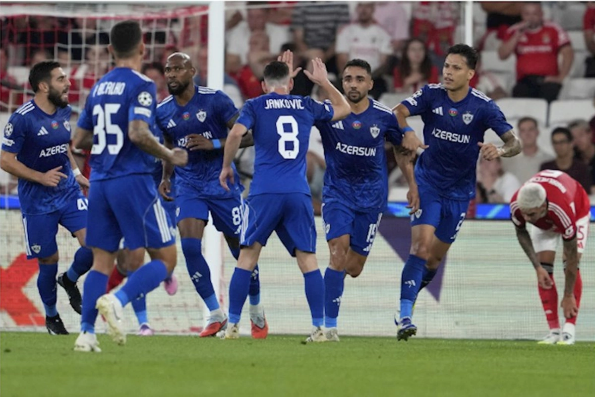 Qarabağ qələbəyə görə nə qədər bonus alacaq?