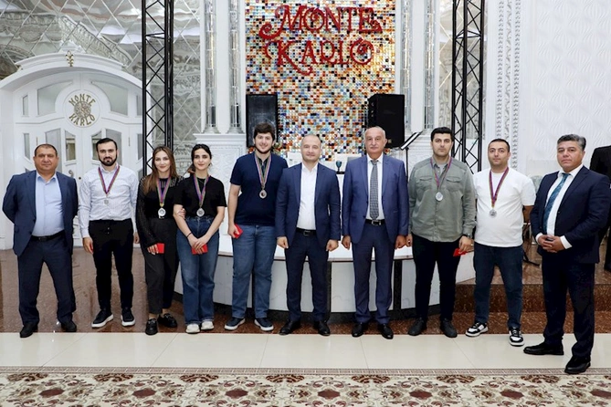 Neftçilər Günü münasibətilə “Nə? Harada? Nə zaman?” intellektual bilik yarışı keçirildi — FOTOLAR