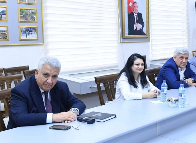 Dövlət Komitəsi yanında İctimai Şuraya seçkilər keçirilib — FOTOLAR