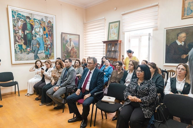 Üzeyir Hacıbəylinin 140 illiyinə həsr olunmuş ədəbi-bədii proqram təşkil olunub — FOTOLAR