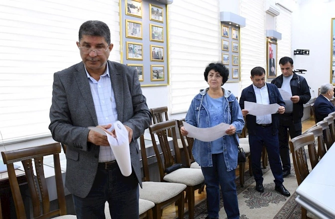 Dövlət Komitəsi yanında İctimai Şuraya seçkilər keçirilib — FOTOLAR