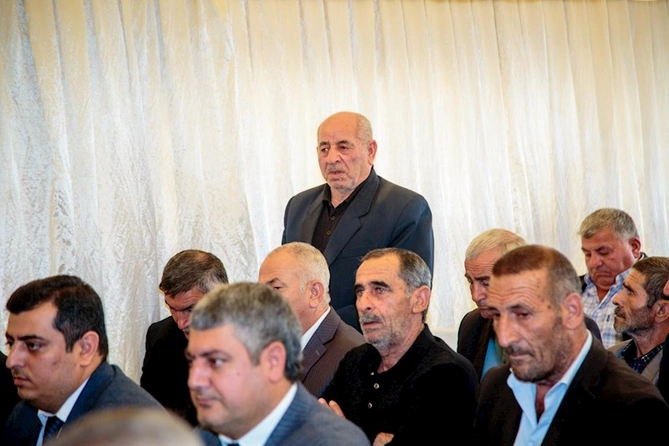 İcra başçısının sakinlərlə səyyar görüşləri davam edir — FOTOLAR