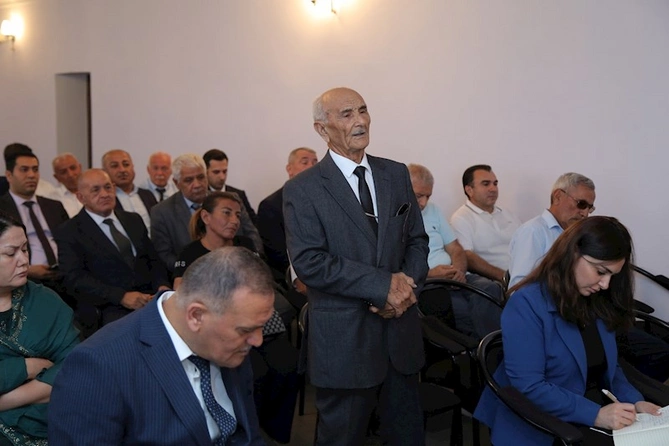 Hacıqabul RİH-də növbəti vətəndaş qəbulu keçirilib — FOTOLAR Hacıqabul RİH-də növbəti vətəndaş qəbulu keçirilib — FOTOLAR