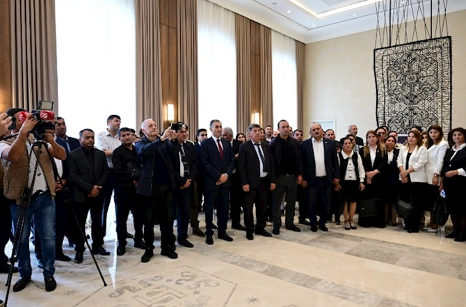 Xankəndidə Şəhər Günü münasibətilə fotosərgi keçirilir — FOTOLAR