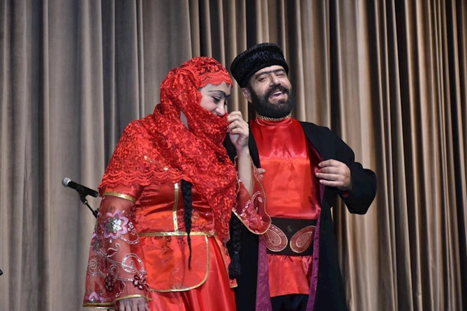 Sumqayıtda “Üzeyir Hacıbəyli və musiqi mirası” konserti keçirilib — FOTOLAR Sumqayıtda “Üzeyir Hacıbəyli və musiqi mirası” konserti keçirilib — FOTOLAR