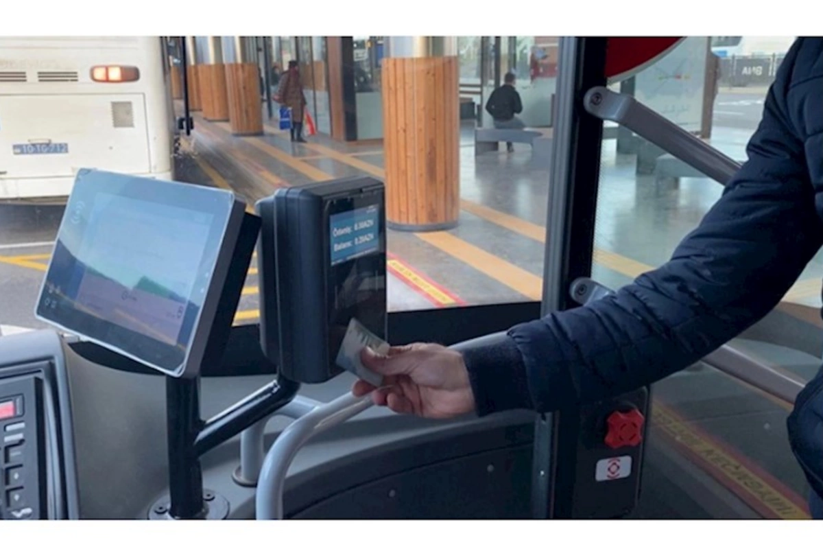 Avtobusdan istifadə edən tələbə və yaşlılara güzəşt olacaq? — RƏSMİ