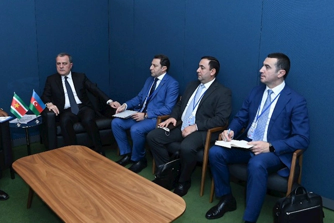 Azərbaycanla bu ölkə arasında viza rejimi ləğv olunur — FOTOLAR Azərbaycanla bu ölkə arasında viza rejimi ləğv olunur — FOTOLAR