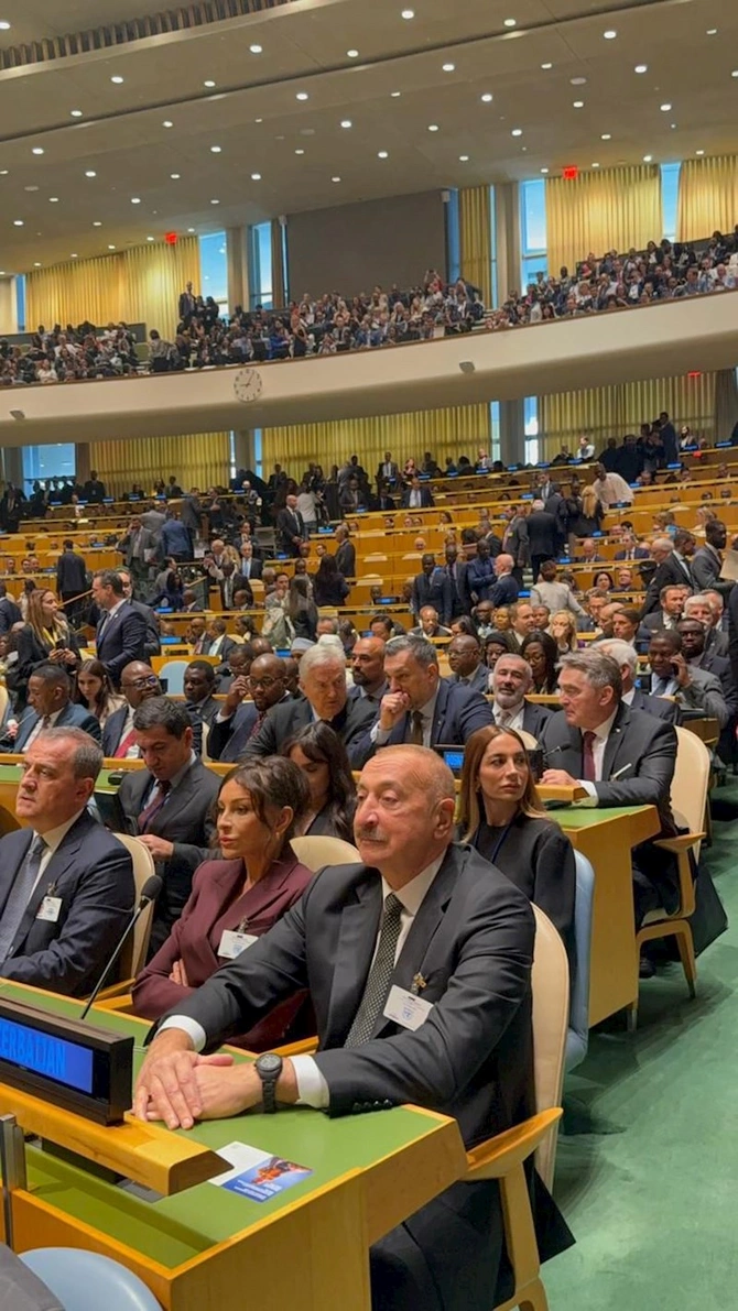 Prezident və xanımının BMT-nin mənzil-qərargahından FOTOLARI Prezident və xanımının BMT-nin mənzil-qərargahından FOTOLARI