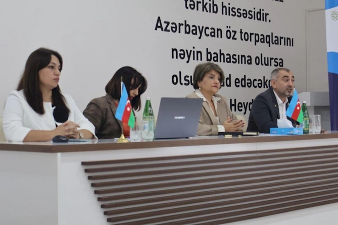 “Qızların işıqlı gələcəyi naminə maarifləndirmə” layihəsi çərçivəsində Salyan rayonunda tədbir keçirildi — FOTOLAR