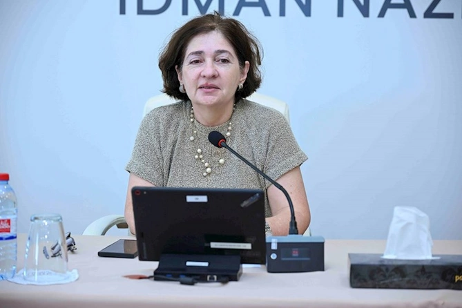 Nazir müavini Enactus Qarabağ komandası ilə görüşdü — FOTOLAR