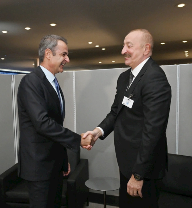 İlham Əliyev BMT-nin Nyu-Yorkdakı mənzil-qərargahında Yunanıstanın Baş naziri ilə görüşüb İlham Əliyev BMT-nin Nyu-Yorkdakı mənzil-qərargahında Yunanıstanın Baş naziri ilə görüşüb