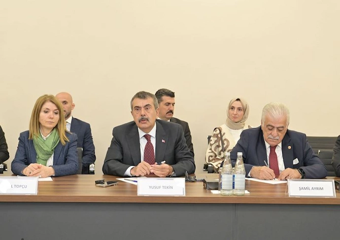Qarabağda Azərbaycan və Türkiyə arasında təhsil sahəsində sazişlər imzalanıb — FOTOLAR Qarabağda Azərbaycan və Türkiyə arasında təhsil sahəsində sazişlər imzalanıb — FOTOLAR