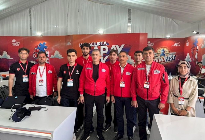 TEKNOFEST 2025-də Azərbaycan rüzgarı — FOTOLAR