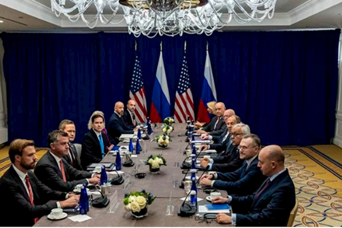 Lavrov Rubio ilə 50 dəqiqə danışdı