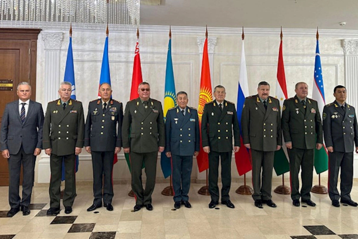Kərim Vəliyev MDB Qərargah Rəisləri Komitəsinin iclasında — FOTOLAR