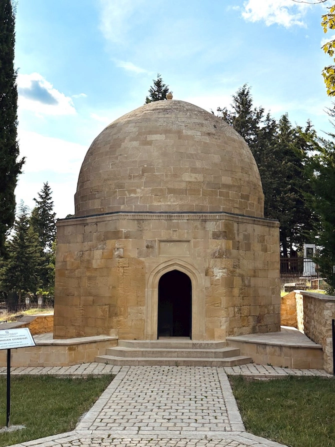 Nəsimi nəslinin nümayəndələri Şamaxıda — FOTOLAR