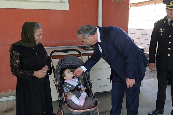 Hacıqabulda “Vətən müharibəsi”ndə şəhid olmuş şəxslərin ailə üzvlərinin ziyarəti davam edir — FOTOLAR