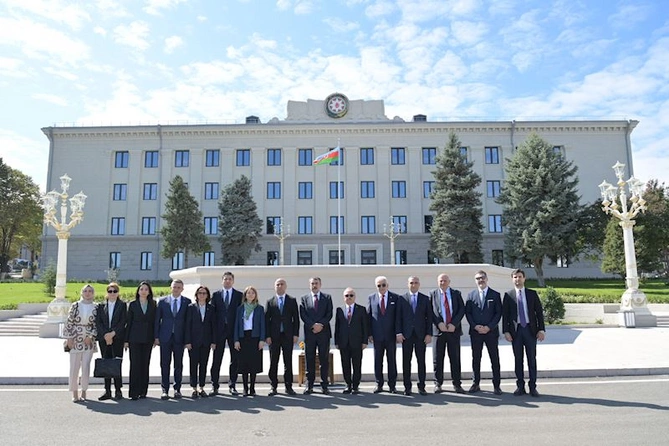 Qarabağda Azərbaycan və Türkiyə arasında təhsil sahəsində sazişlər imzalanıb — FOTOLAR Qarabağda Azərbaycan və Türkiyə arasında təhsil sahəsində sazişlər imzalanıb — FOTOLAR