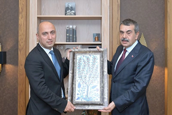 Qarabağda Azərbaycan və Türkiyə arasında təhsil sahəsində sazişlər imzalanıb — FOTOLAR Qarabağda Azərbaycan və Türkiyə arasında təhsil sahəsində sazişlər imzalanıb — FOTOLAR