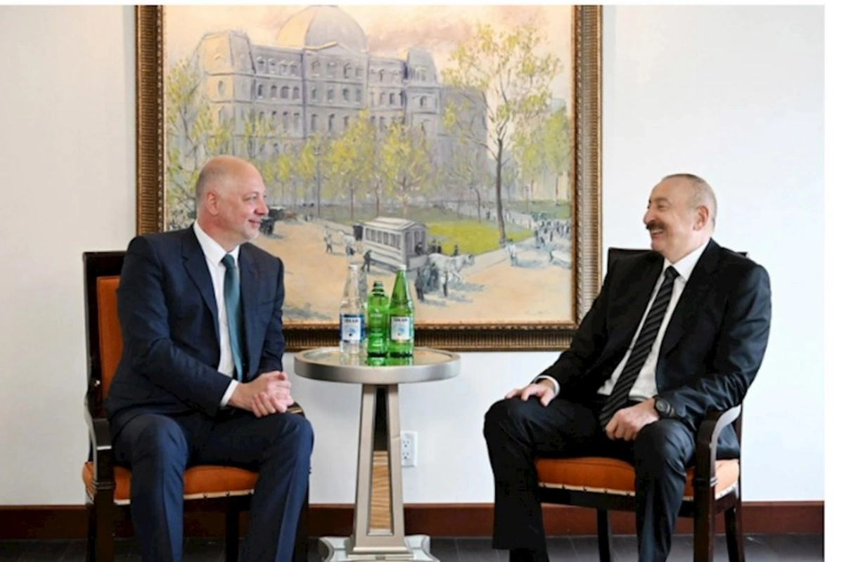 İlham Əliyevin Nyu-Yorkda Bolqarıstanın Baş naziri ilə görüşü olub — FOTO (YENİLƏNİB)