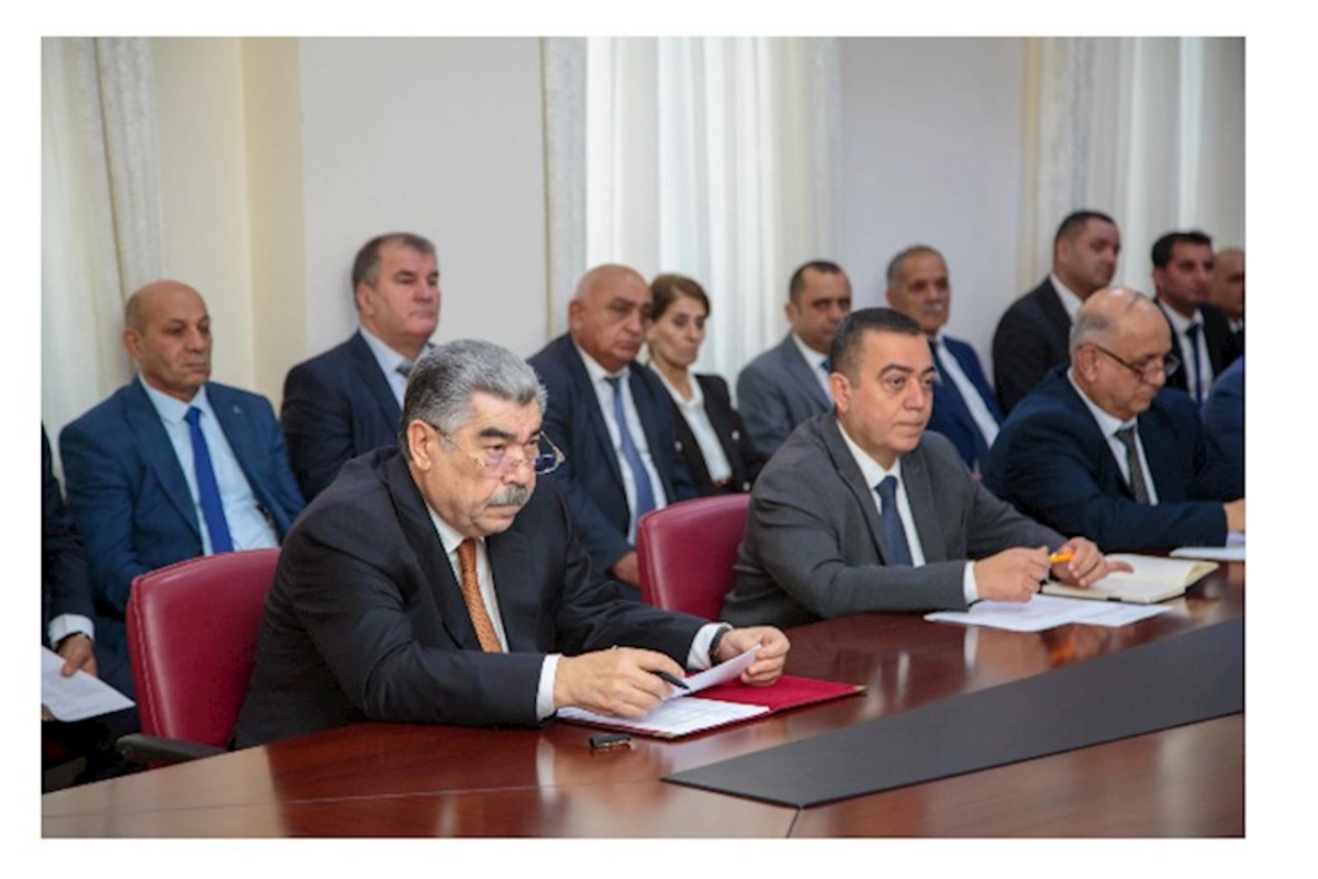 Rüstəm Xəlilov sakinlərin müraciətlərini dinlədi — FOTOLAR