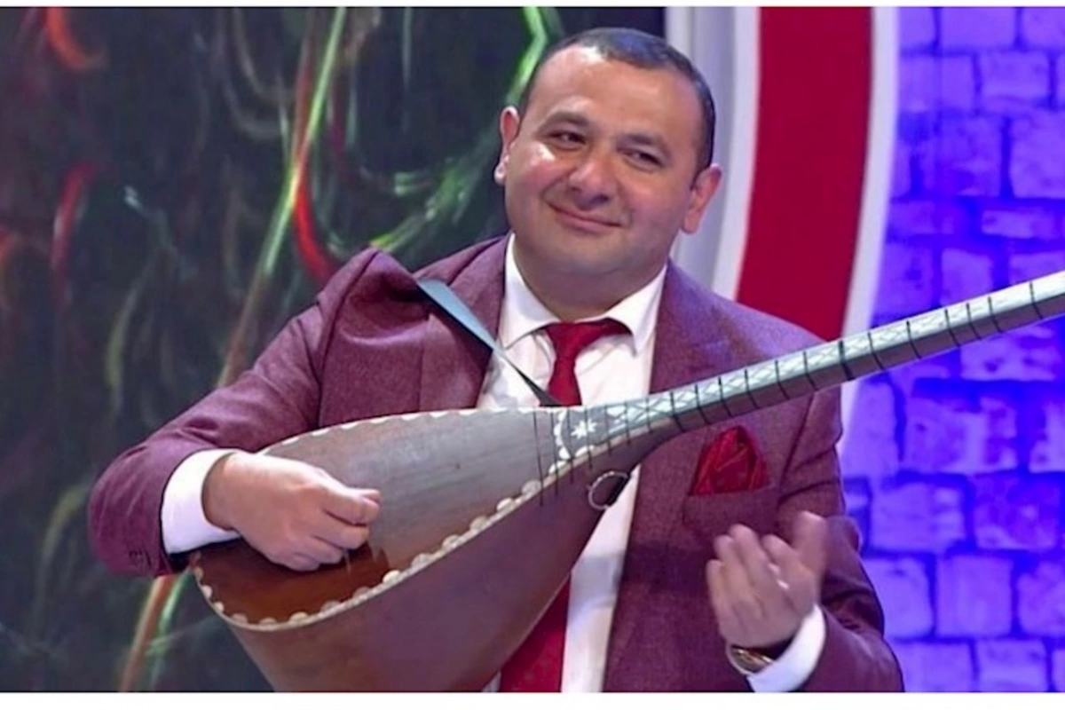 Aşıq Namiqdən 940 manatlıq borcla bağlı açıqlama: 300-400 minlik evdə qalıram...