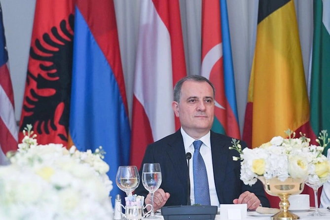 Ceyhun Bayramov Mirzoyanla Trans-Atlantik şam yeməyində — FOTOLAR Ceyhun Bayramov Mirzoyanla Trans-Atlantik şam yeməyində — FOTOLAR