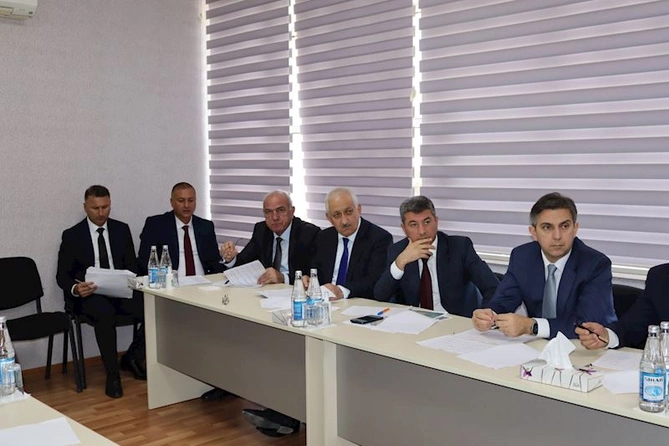 Zaur Mikayılov Xaçmazda vətəndaşlarla görüşdü — FOTOLAR