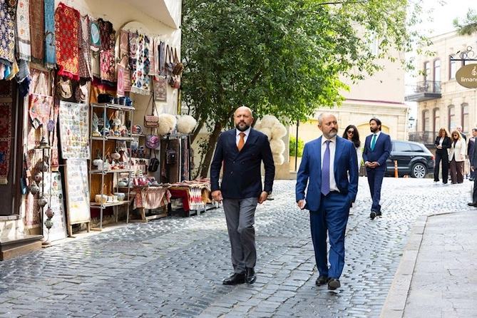 İçərişəhər rəqəmsallaşır — “Yelo Bank” yeni təşəbbüsə qoşuldu (FOTOLAR)