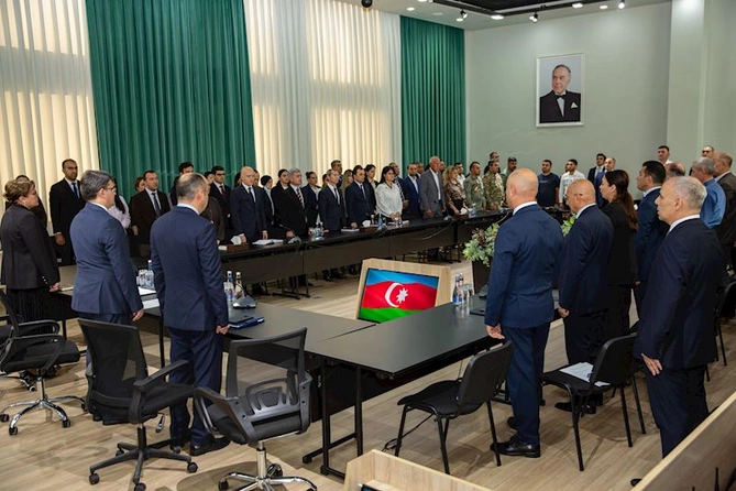 ETSN kollektivi şəhidlərin əziz xatirəsini yad etdi — FOTOLAR