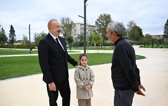 Prezidentin əlindən tutduğu Nilay kimdir? — FOTOLAR