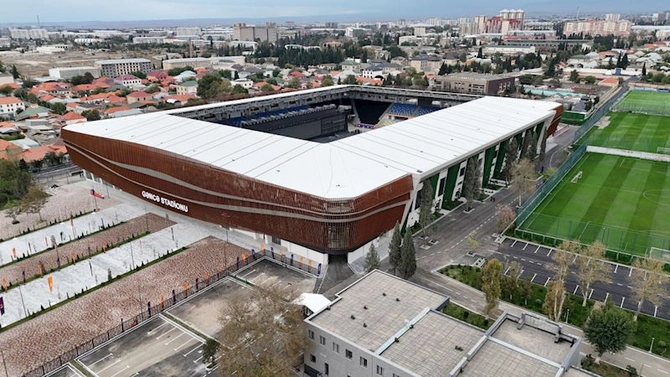 İlham Əliyev Gəncə şəhər stadionunun açılışında iştirak edib — FOTOLAR