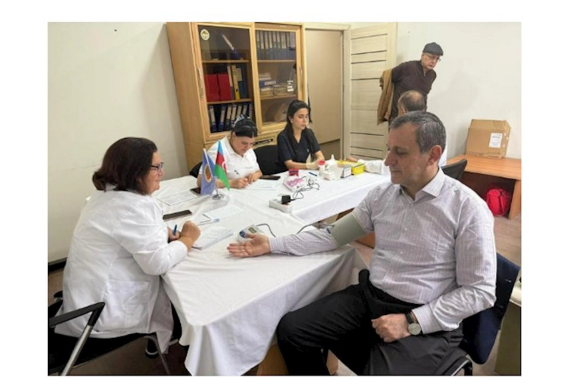 Vəhdət Partiyası Anım Gününə həsr olunmuş Yaşatmaq ən böyük qəhrəmanlıqdır” şüarı altında könüllü qanvermə aksiyası keçirib — FOTOLAR