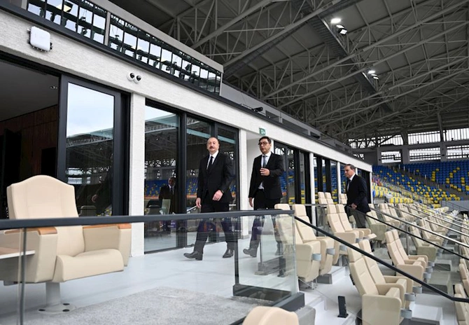 İlham Əliyev Gəncə şəhər stadionunun açılışında iştirak edib — FOTOLAR