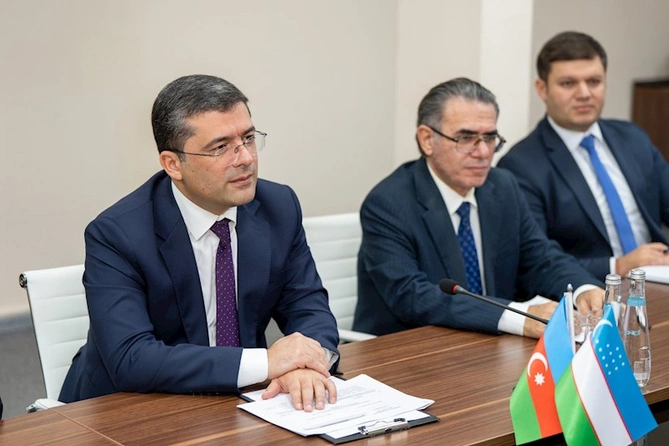 Medianın İnkişafı Agentliyində II Azərbaycan – Özbəkistan Media Forumu çərçivəsində ölkəmizdə səfərdə olan Özbəkistan nümayəndə heyəti ilə görüş keçirilib — FOTOLAR