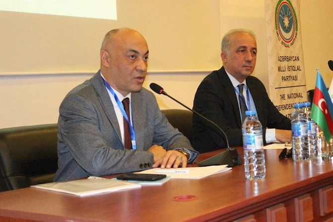 Arzuxan Əlizadə yenidən sədr seçildi — FOTOLAR Arzuxan Əlizadə yenidən sədr seçildi — FOTOLAR