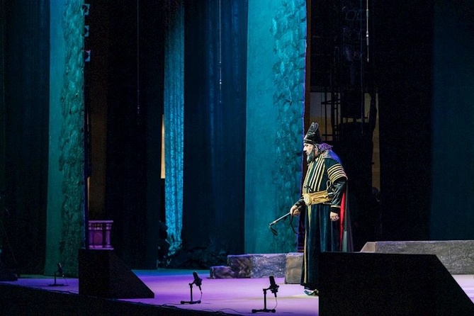 Üzeyir Hacıbəyli festivalının təntənəli bağlanışı “Koroğlu” operasının yeni quruluşu ilə yadda qaldı — FOTOLAR