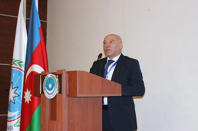 Arzuxan Əlizadə yenidən sədr seçildi — FOTOLAR Arzuxan Əlizadə yenidən sədr seçildi — FOTOLAR