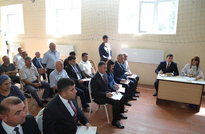 Hacıqabulun Bürvənd kəndində növbəti səyyar qəbul-görüş — FOTOLAR