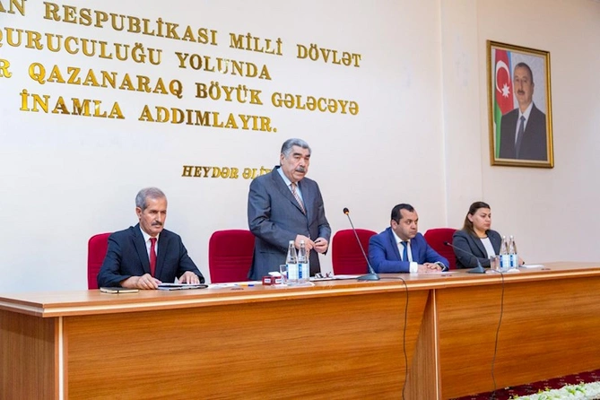 Salyanda pambıqçılıqla bağlı müşavirə keçirildi — FOTOLAR