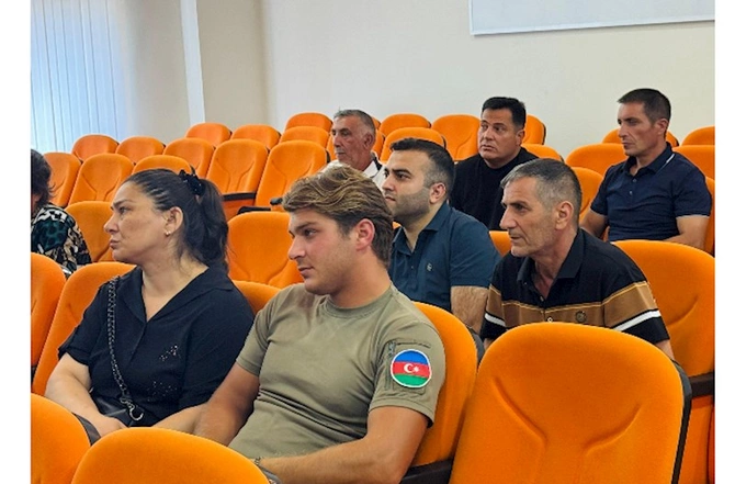 Xanyurdu sakinləri sosial müdafiə tədbirləri və mina təhlükəsi ilə bağlı maarifləndirilib — FOTOLAR