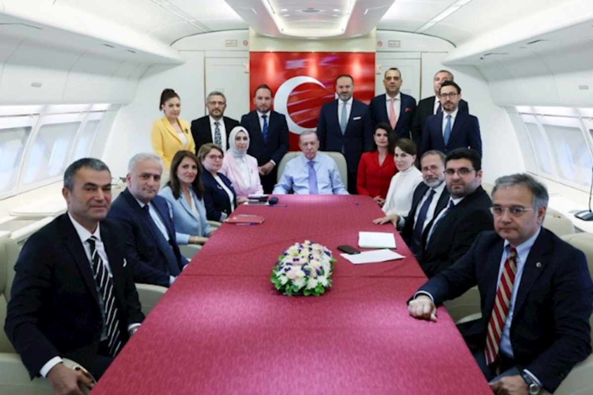 Rusiya-Ukrayna münaqişəsinin həlli liderlər səviyyəsində müzakirə edilməlidir