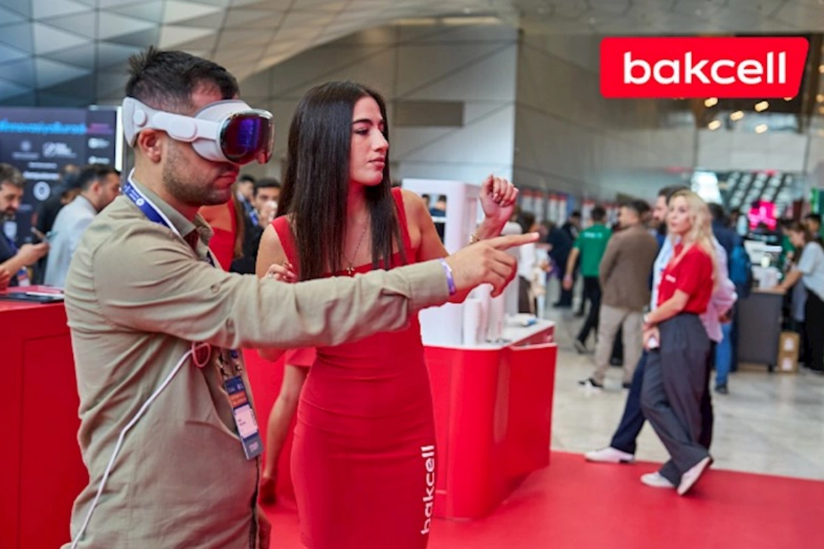 Bakcell” “INMerge” Sammitində ən son innovasiyalarla çıxış edir — FOTOLAR