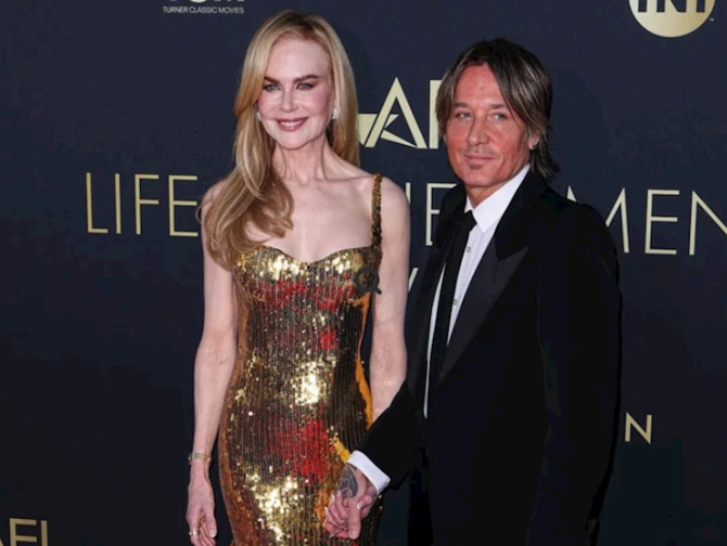Nikol Kidman 19 illik ərindən boşanır — FOTOLAR