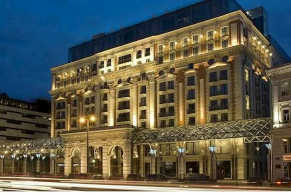 Paşinyanın Moskvada “The Carlton” otelində xərclərini kim ödəyib?